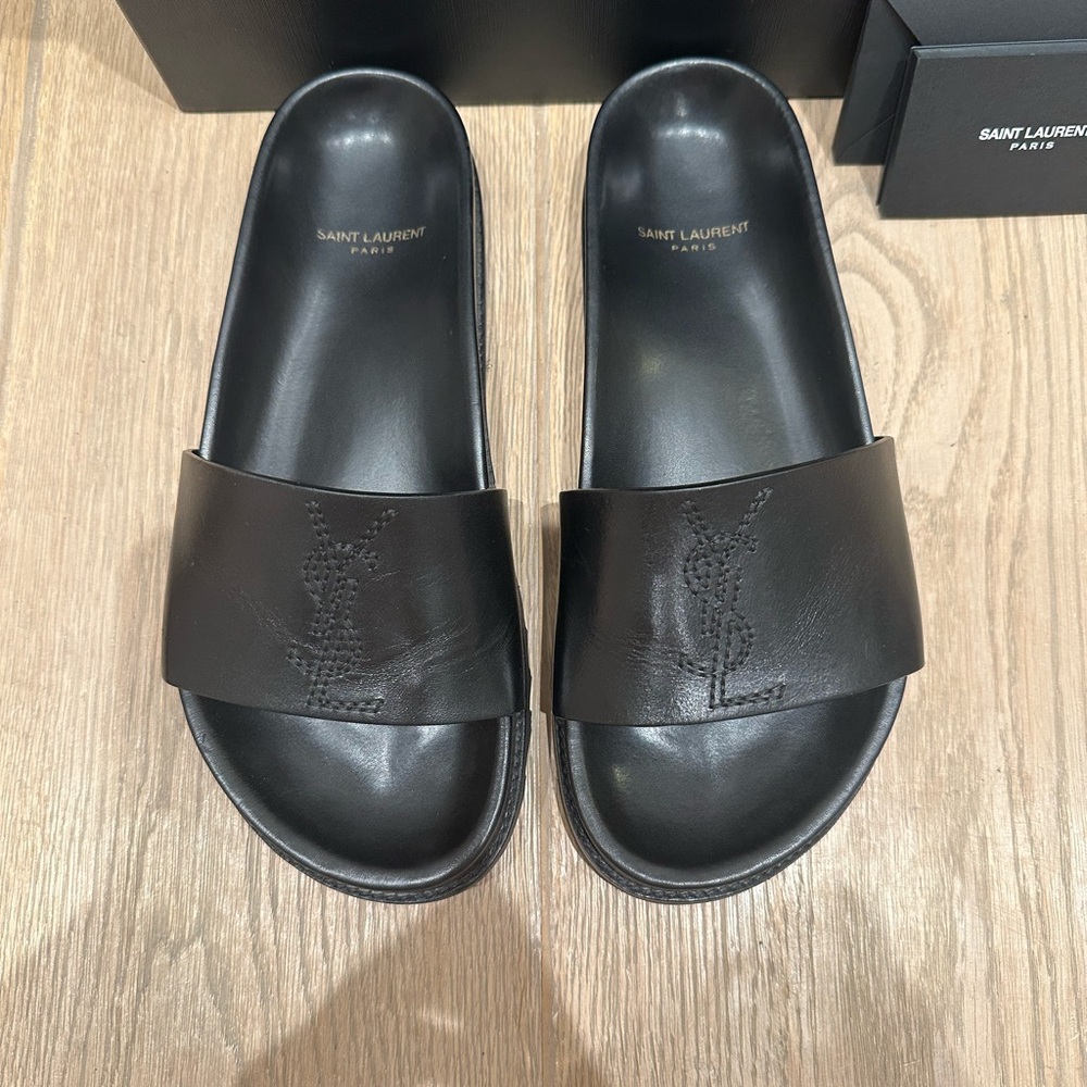 Saint Laurent Maine Liscio Black Leather Slide Sandals - Picture 2 of 12